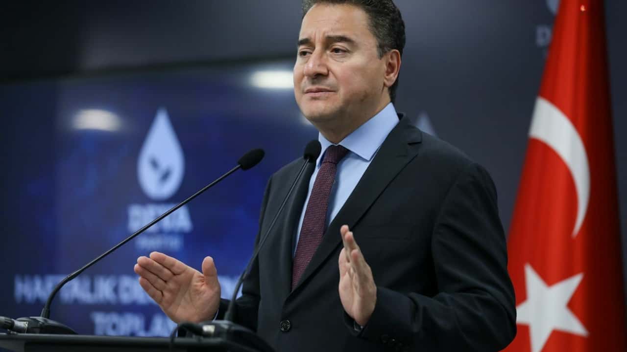 Ali Babacan'dan sanal bahis çağrısı: Fişi çekip işi bitirin