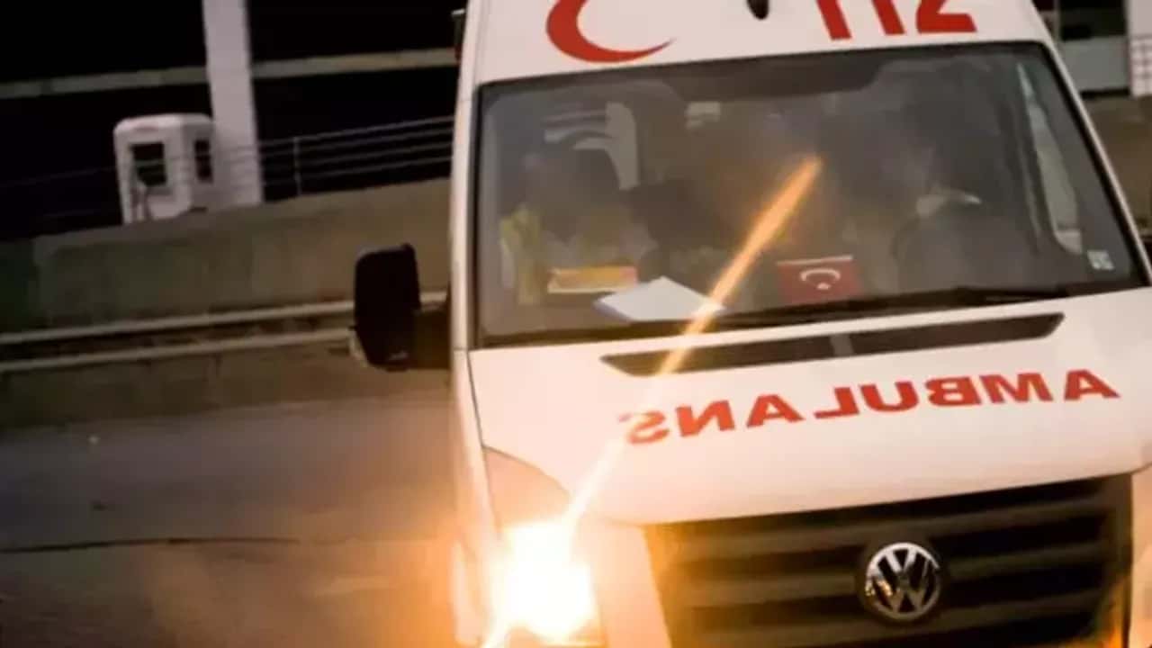 Afyonkarahisar'da ava gitmek için yola çıkan kişi, otomobildeki tüfeğin ateş alması sonucu öldü