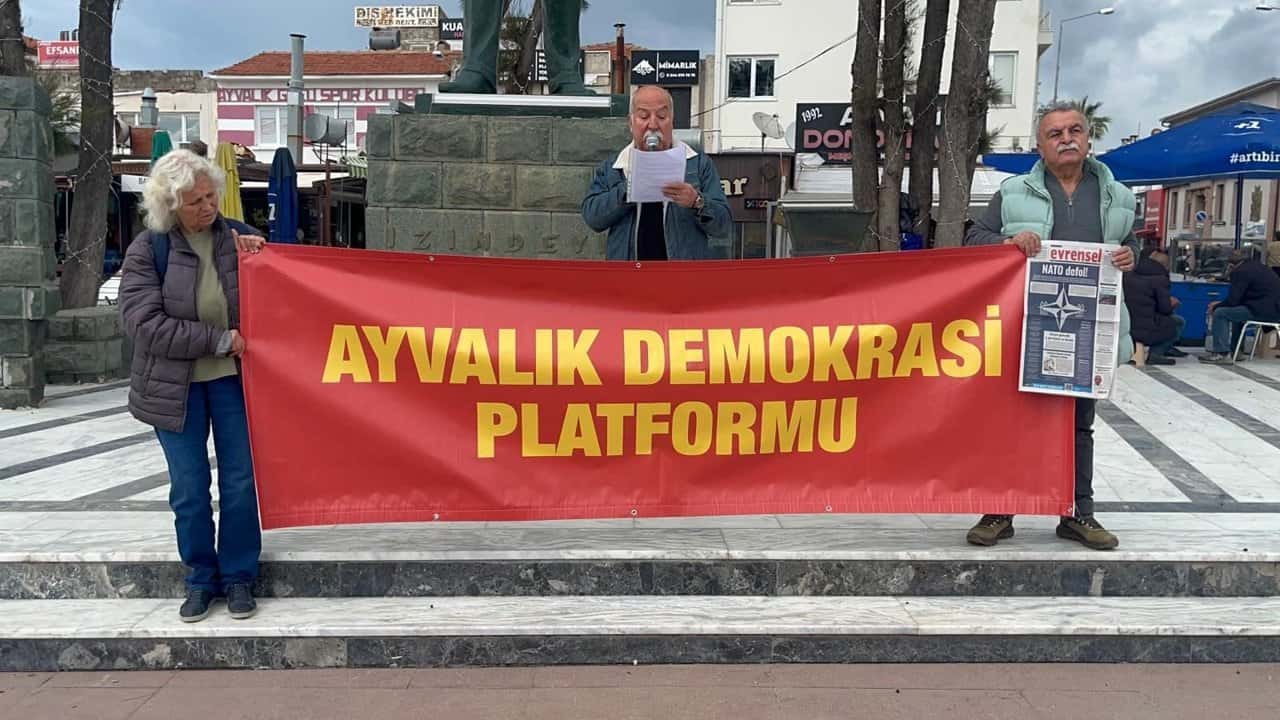 Ayvalık Demokrasi Platformu’ndan NATO zirvesine tepki: Türkiye NATO’dan çıksın, üsler kapatılsın