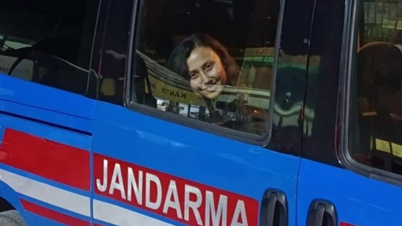 Burhaniye Halk İnisiyatifi'nden Akbelen direnişçisi Esra Işık'ın tutuklanmasına tepki