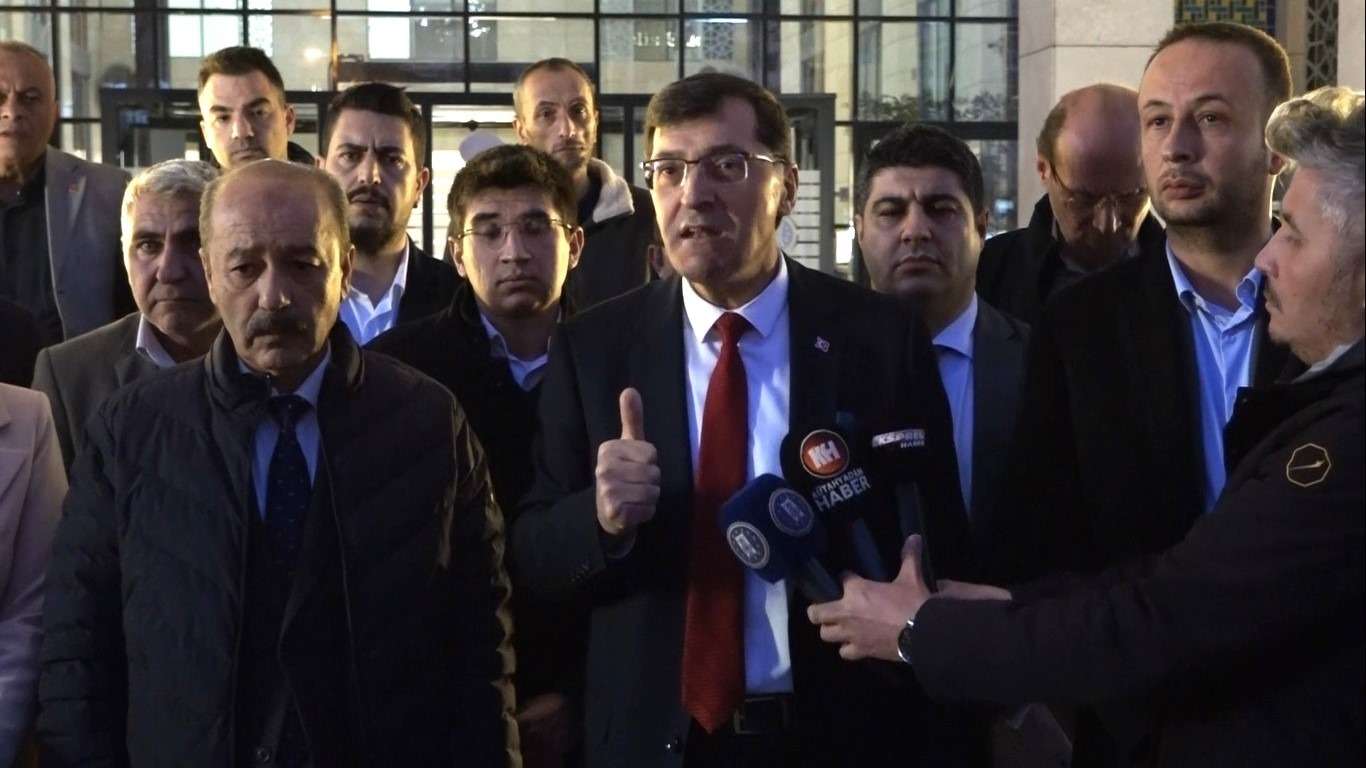 Esenyurt’a giden Kütahya belediye başkanı: DEM Partinin de bulunmuş olmasından ben de rahatsızım
