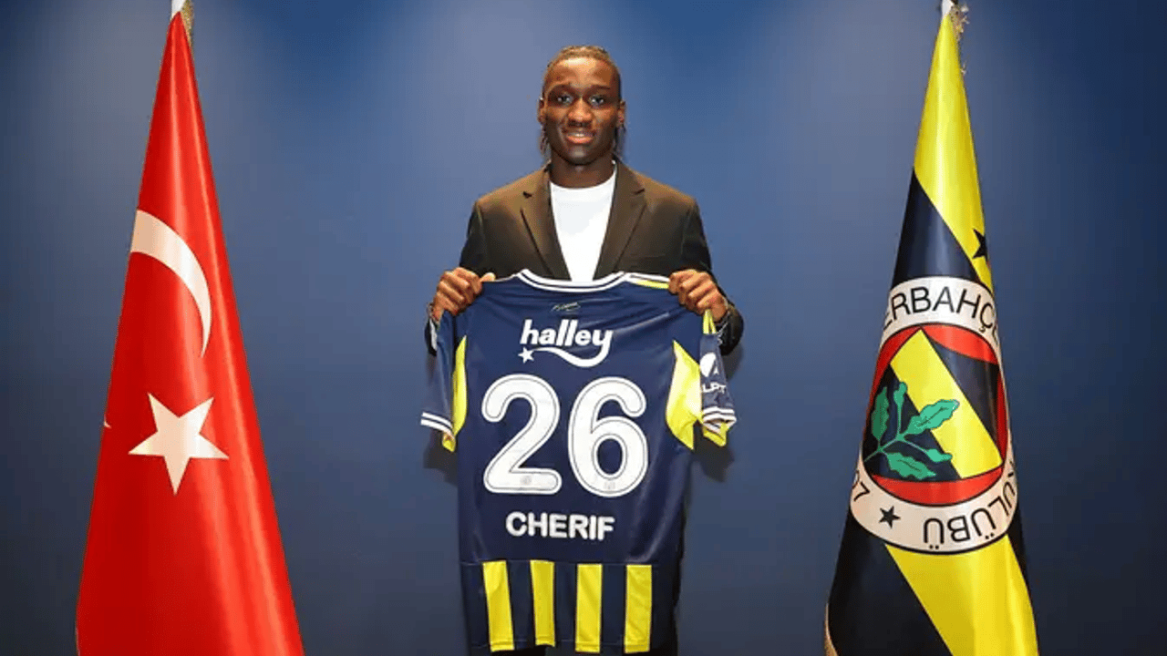 Fenerbahçe 19 yaşındaki santrafor Sidiki Cherif'i kadrosuna kattı
