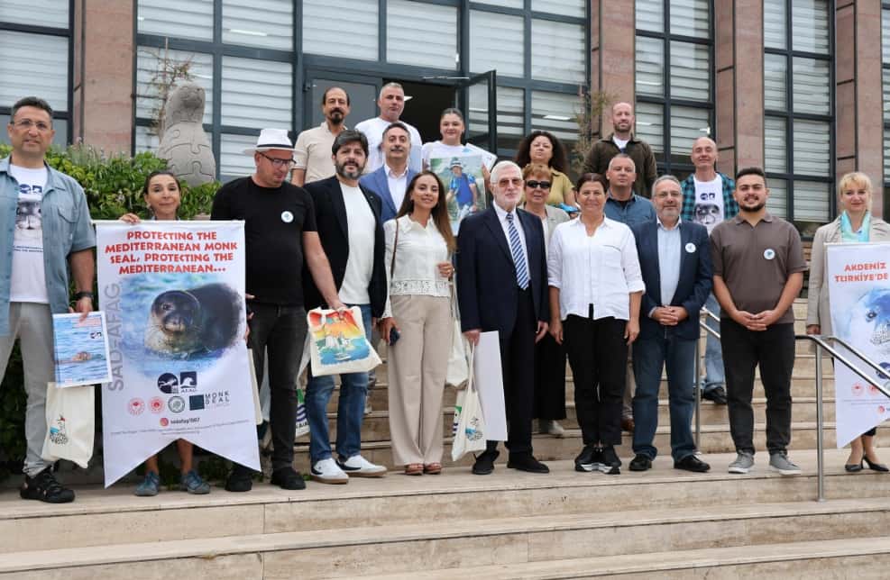 Foça, Akdeniz Foklarını Korumak İçin Uluslararası Görüşmelere Ev Sahipliği Yaptı