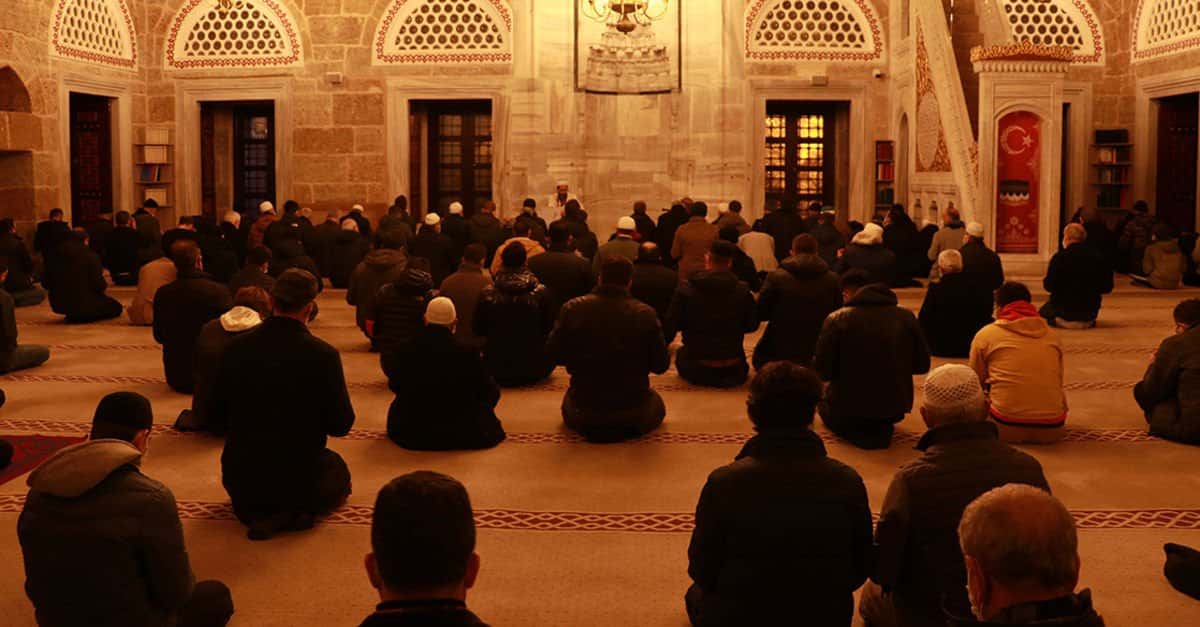 İzmir teravih namazı vakti