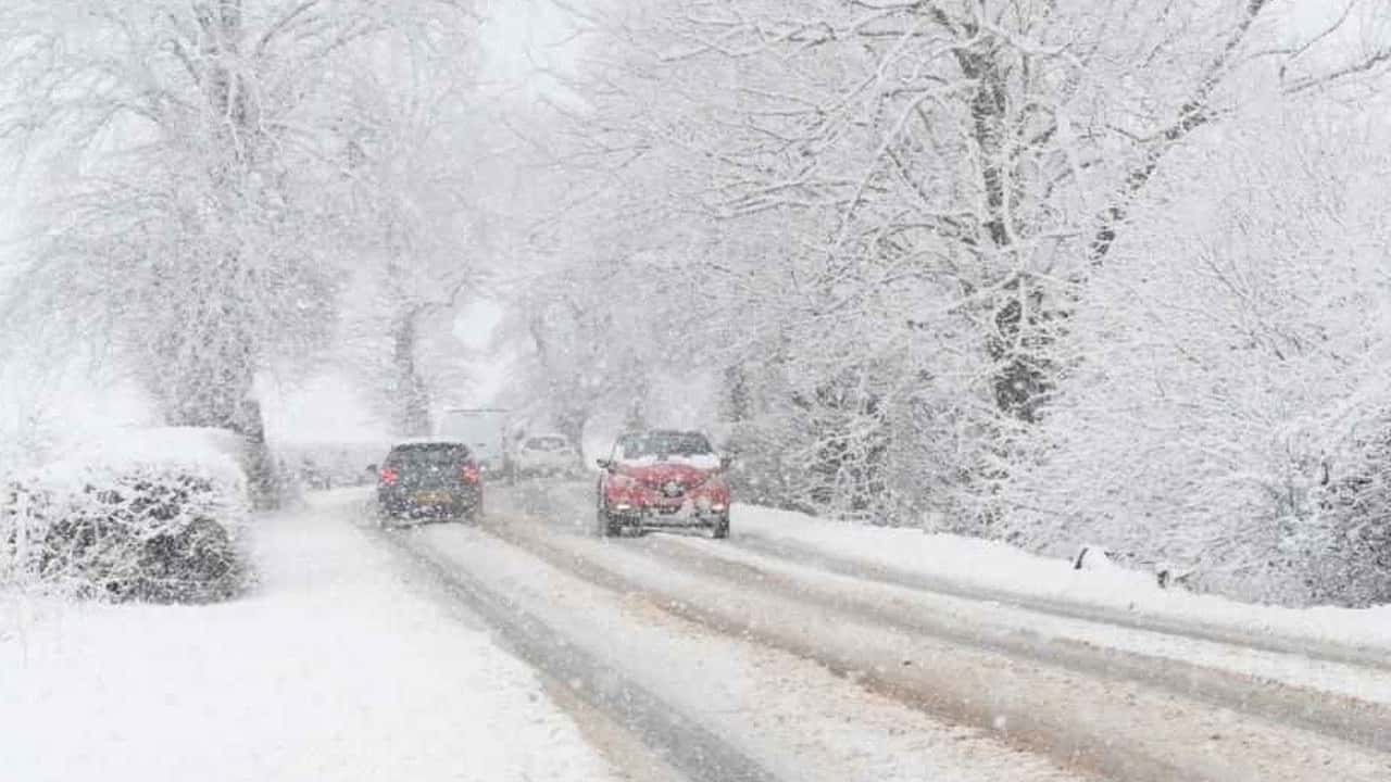 Uşak'ta kar nedeniyle yarın eğitime ara verildi