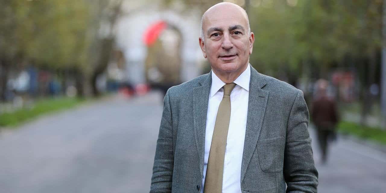 Mahfi Eğilmez'den faiz yorumu: Aslında inmiş oldu