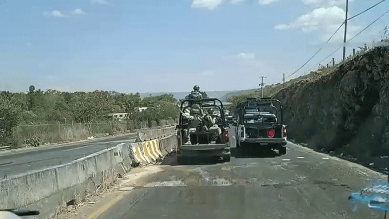 Meksika'nın en çok aranan uyuşturucu baronu "El Mencho" öldürüldü, şiddet olayları yayıldı