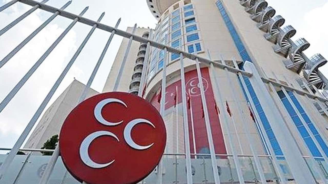 MHP'li başkan istifa etti: 'İnsanın gönlü kırıldığı zaman..'