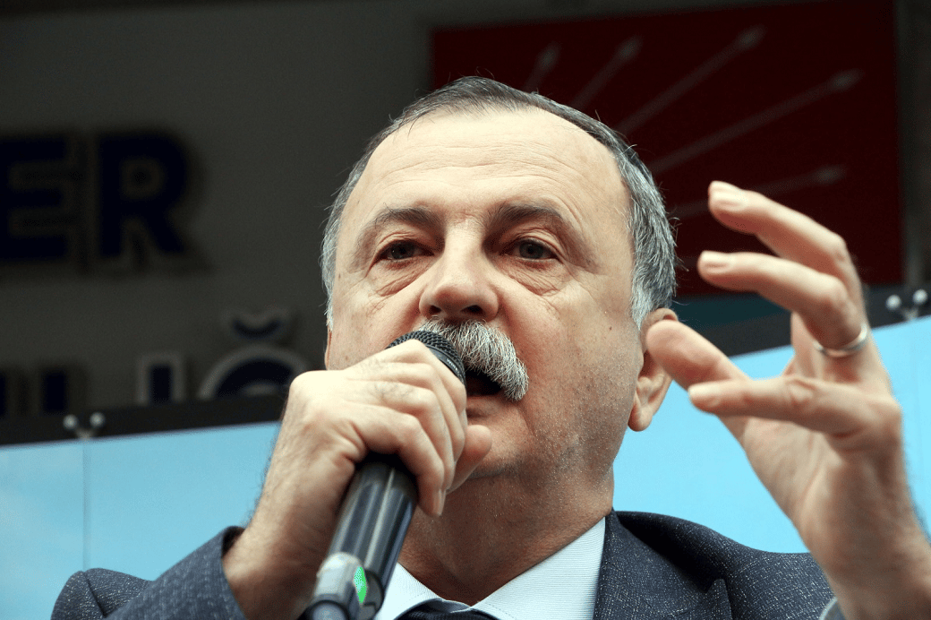 Semih Balaban: Yunusemre Belediyesi 10 yılda sıfır hayvan kısırlaştırdı