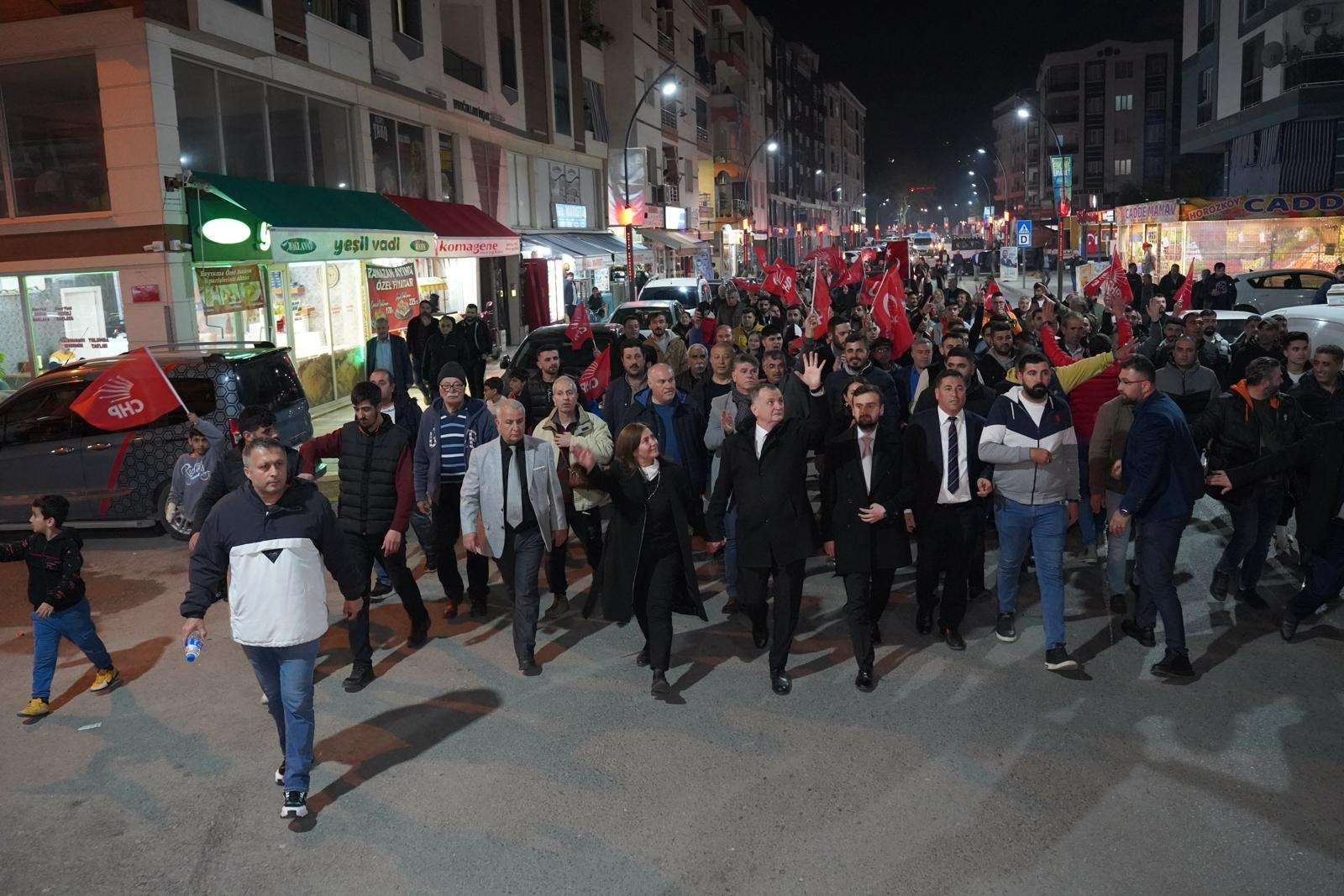 CHP Yunusemre Adayı Balaban'dan Horozköy ve Barbaros Mahallelerine eşit hizmet sözü