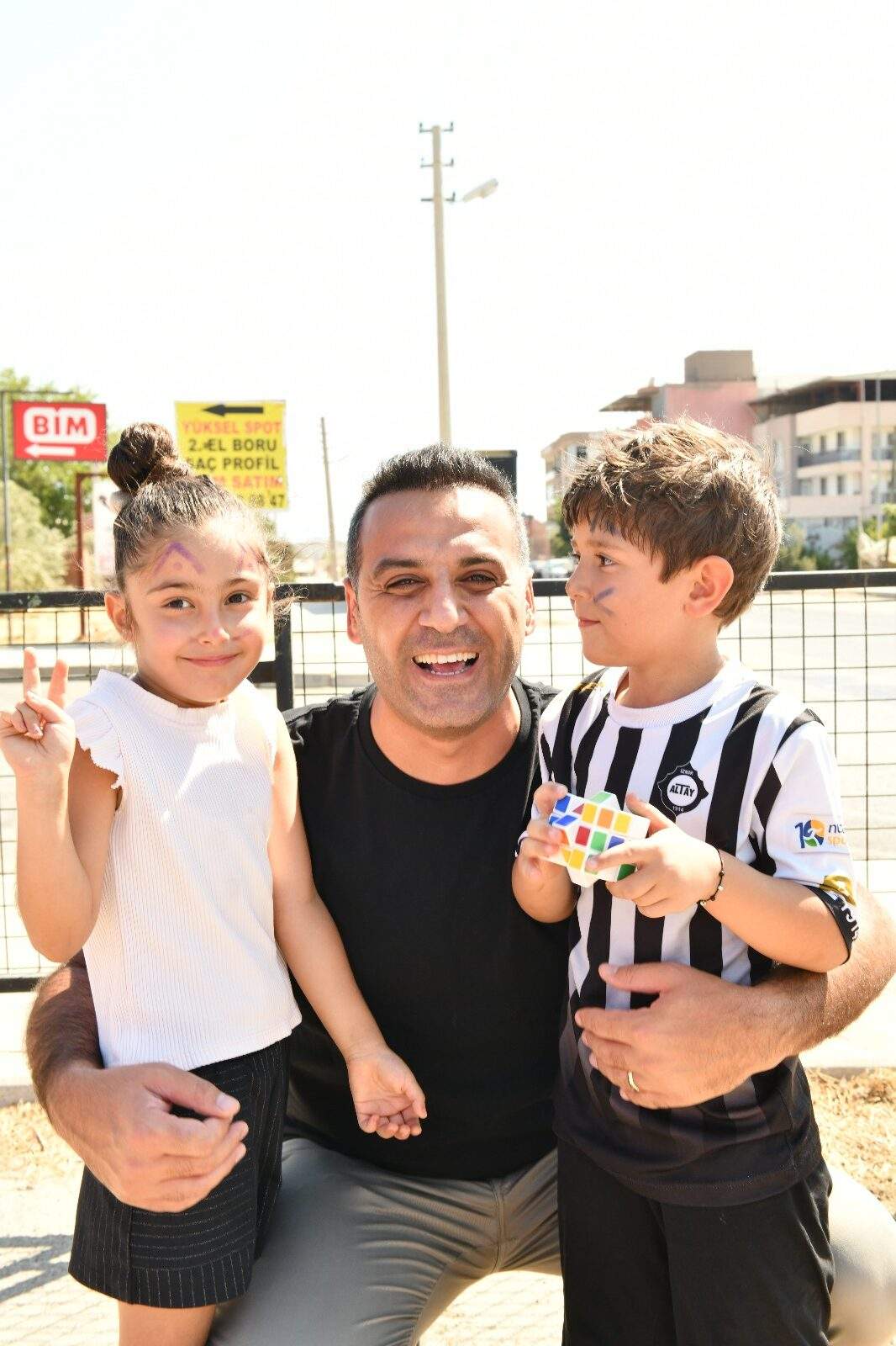 Çiğli’de Çocuklar İçin Eğlence Dolu Bayram Şenliği
