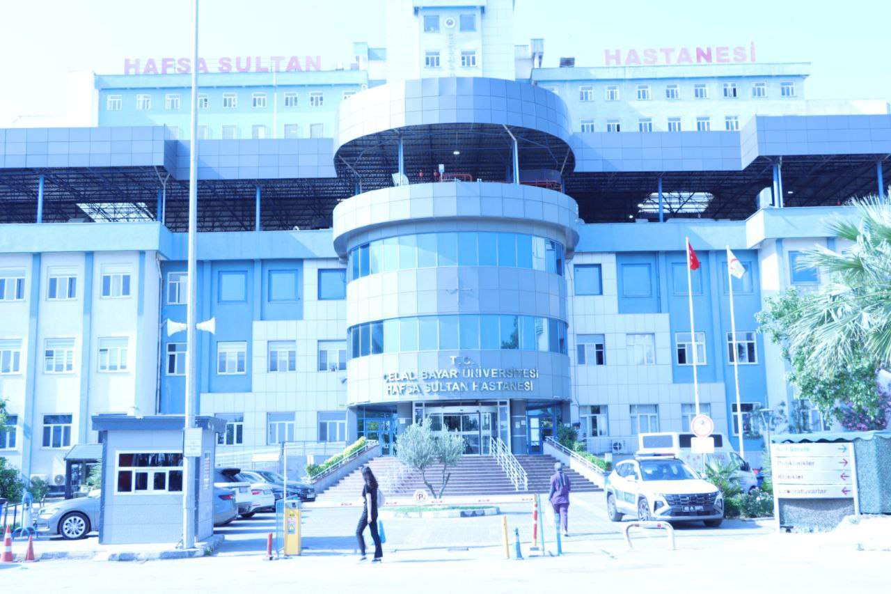 Ferdi Zeyrek'in tedavisi 48 saattir yoğun bakımda sürüyor