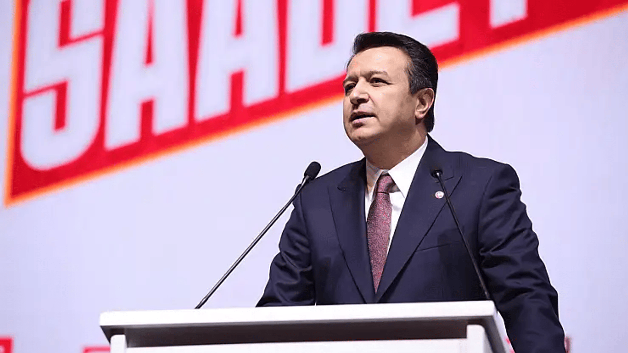 Mahmut Arıkan: İktidara geldiğimizde donanmalarımızı gönderip İsrail'e hadlerini bildireceğiz