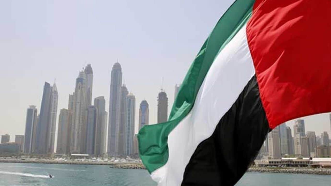 BAE, İran vatandaşlarının ülkeye giriş ve transit geçişini yasakladı