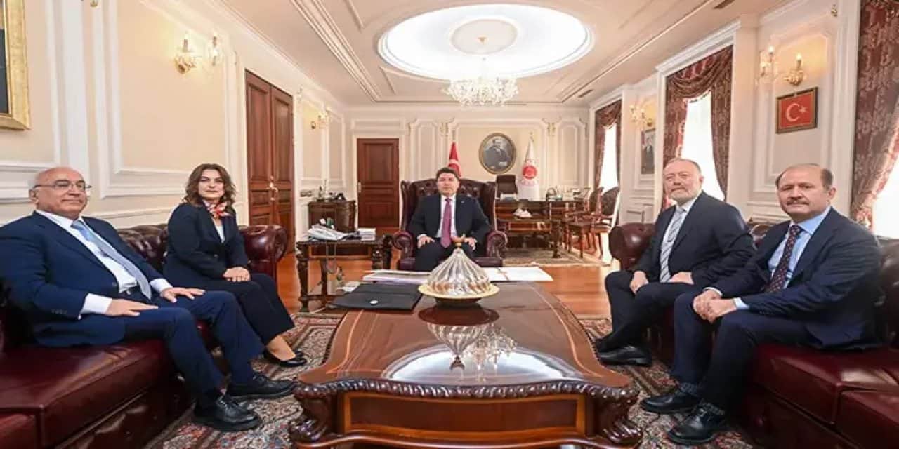 Bakan Tunç ile yarın saat 14.00'te görüşeceğiz