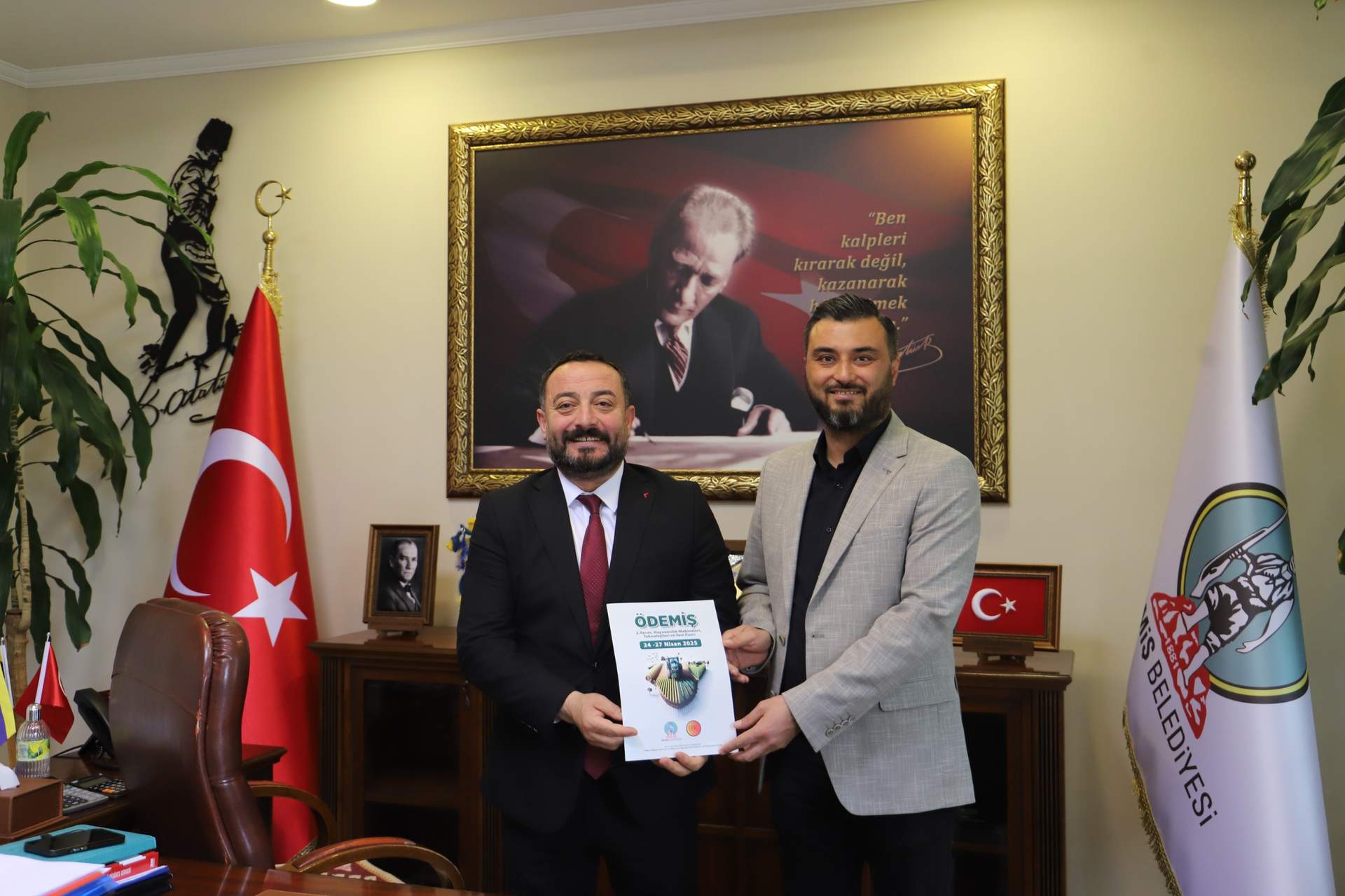 Başkan Turan, “ Çiftçilerimizin ileri teknolojiyi kullanmaları üretime güç katacaktır”