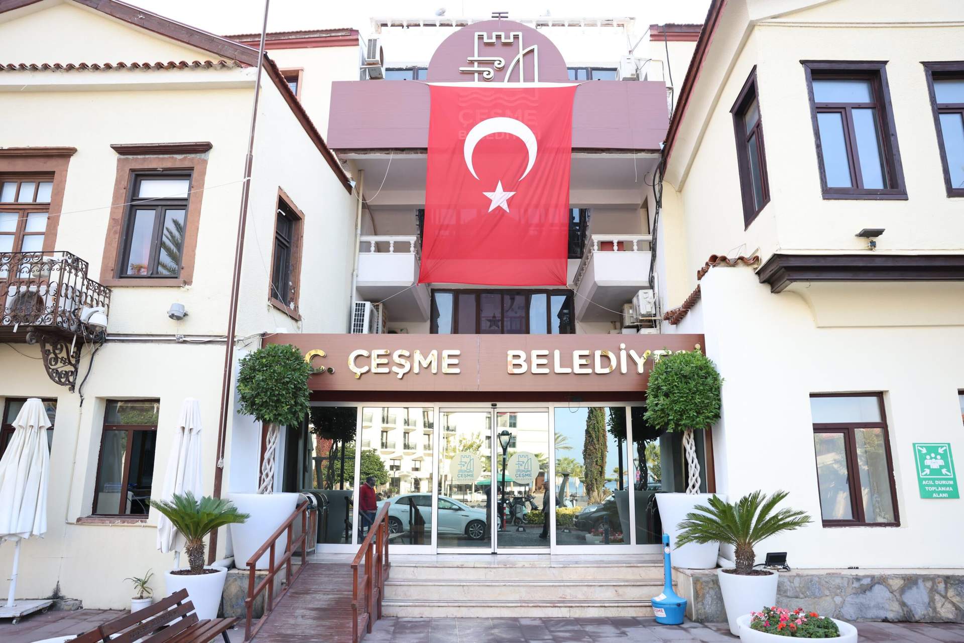 Başkan Denizli: “10 bin TL’lik Üniversiteli Eğitim Desteği burslarımızı yatırdık”