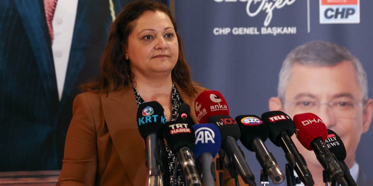 Burcu Köksal'dan AKP'ye geçeceği iddiaları ile ilgili açıklama