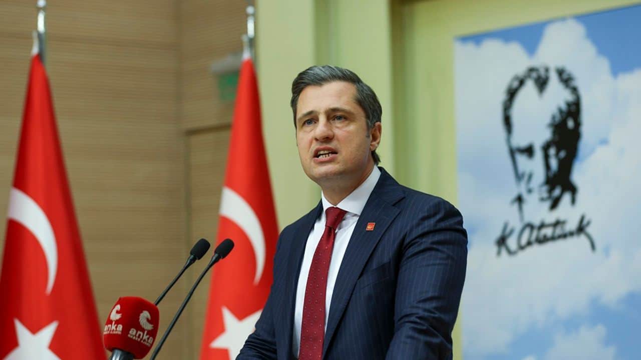 CHP’li Yücel'den Bakan Tekin'e: Ne zamandan beri MEB müfettişlerinin görevi Cumhurbaşkanı sevgisini ölçmek oldu?