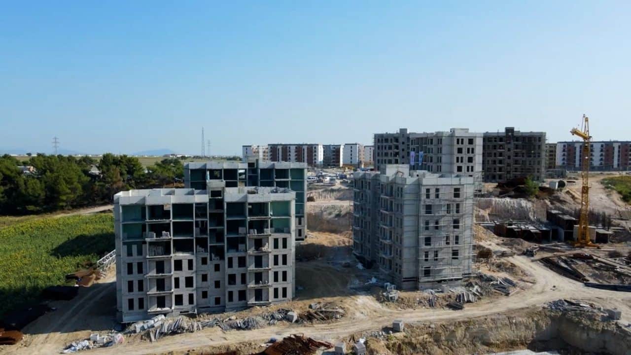 EMO'dan deprem bölgesi uyarısı: Teslim edilen konutlarda altyapı eksik