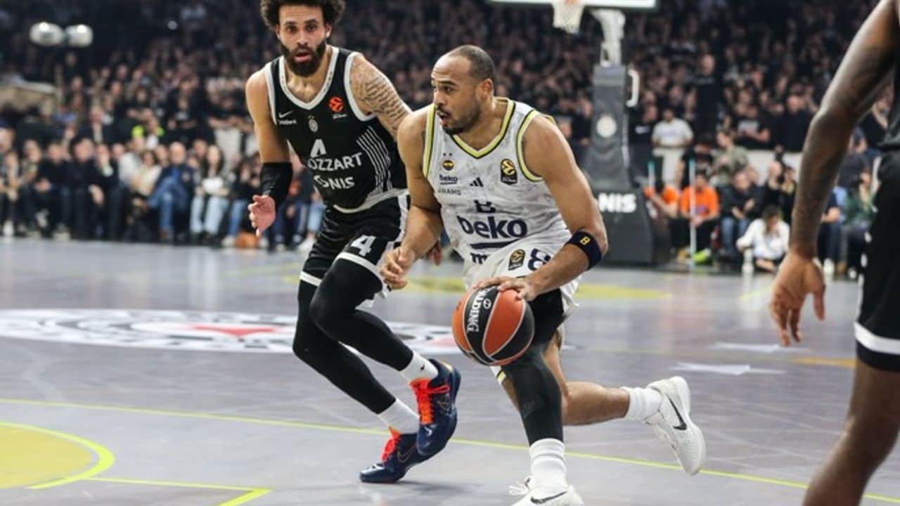 Fenerbahçe Beko, Partizan'ı deplasmanda 99-87 yendi