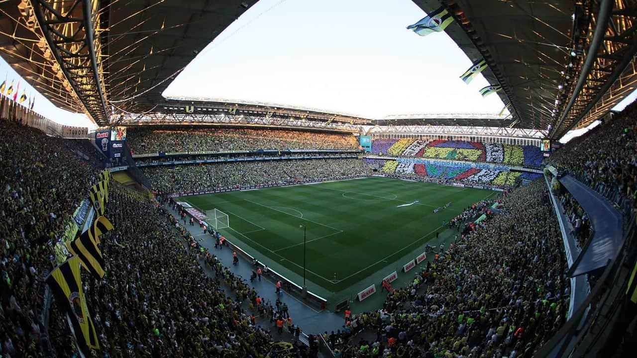 Fenerbahçe, Süper Lig'de yarın Kasımpaşa'yı konuk edecek