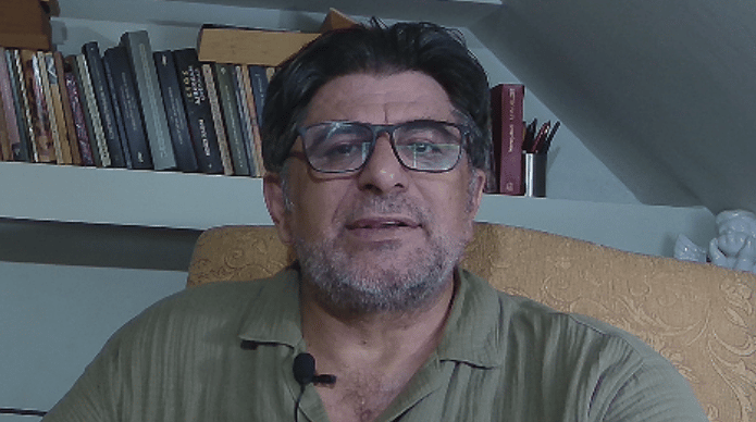 Gazeteci Çetin Yılmaz'dan İzmir'deki Su Kesintileri Üzerine Eleştiri: İptal Edilen Projeler ve Bilimsel Yaklaşım Eksikliği!