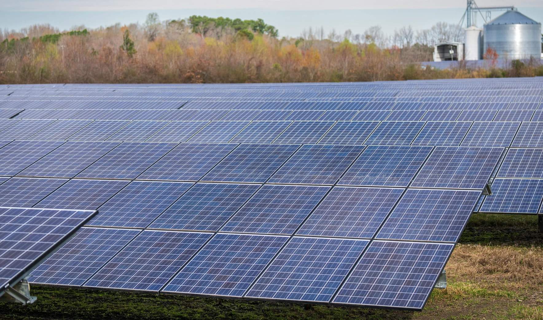 IEA: Temiz Enerji Yatırımları 2025’te Rekor Seviyeye Ulaşacak