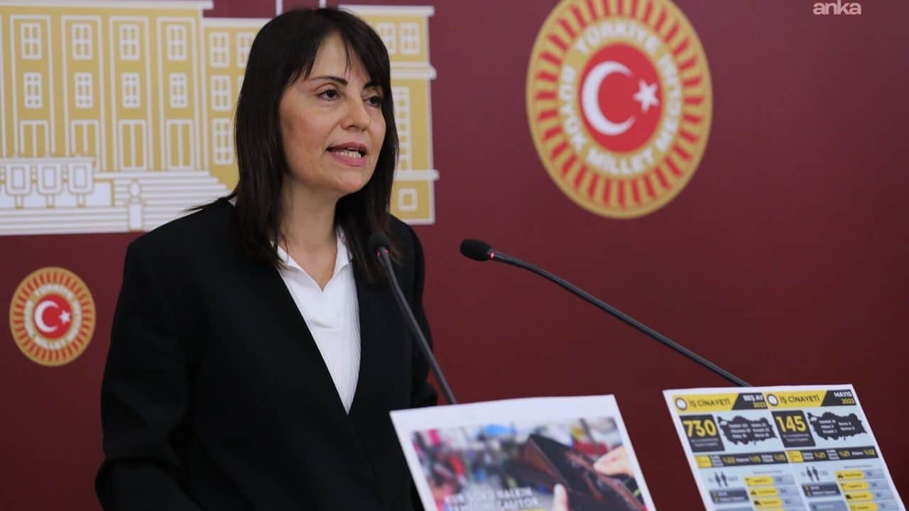 İstanbul'da bir okulda "selefi yemini" okutulduğu iddiası Meclis gündeminde