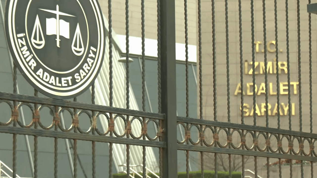 İzmir Cumhuriyet Başsavcılığı: İki ayrı soruşturmadan 100 kişi hakkında iddianameler hazırlandı
