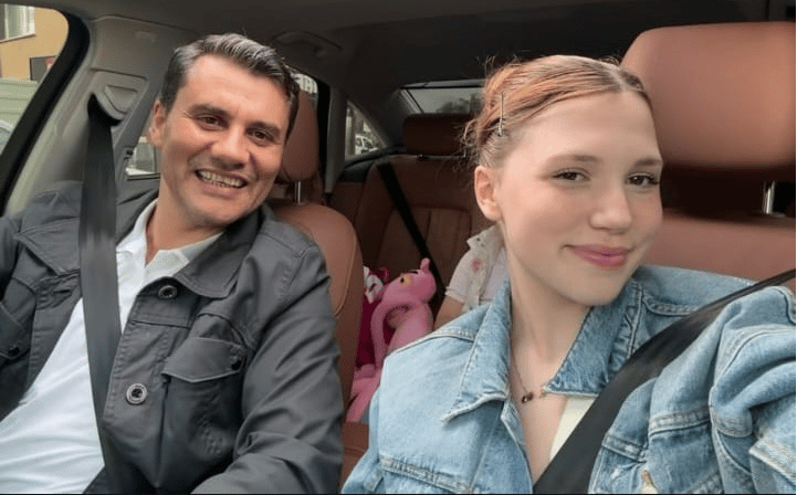 Zeyrek’in kızı Nehir Zeyrek’i Üniversite sınavına Özgür Özel götürecek