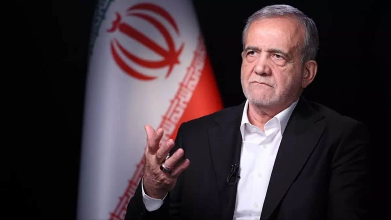 Pezeşkiyan: ABD'nin eylemlerini yakından izliyoruz, her senaryoya hazırız