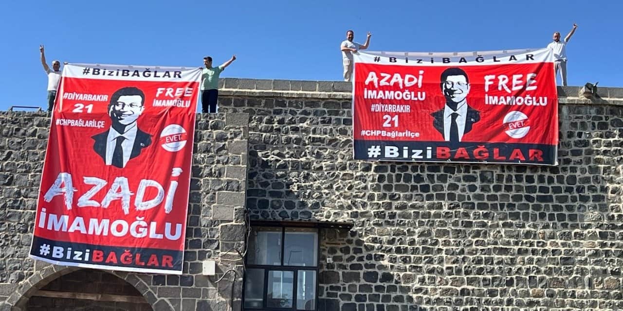 Polis, Diyarbakır surlarına asılan 'Azadi İmamoğlu' pankartına el koydu