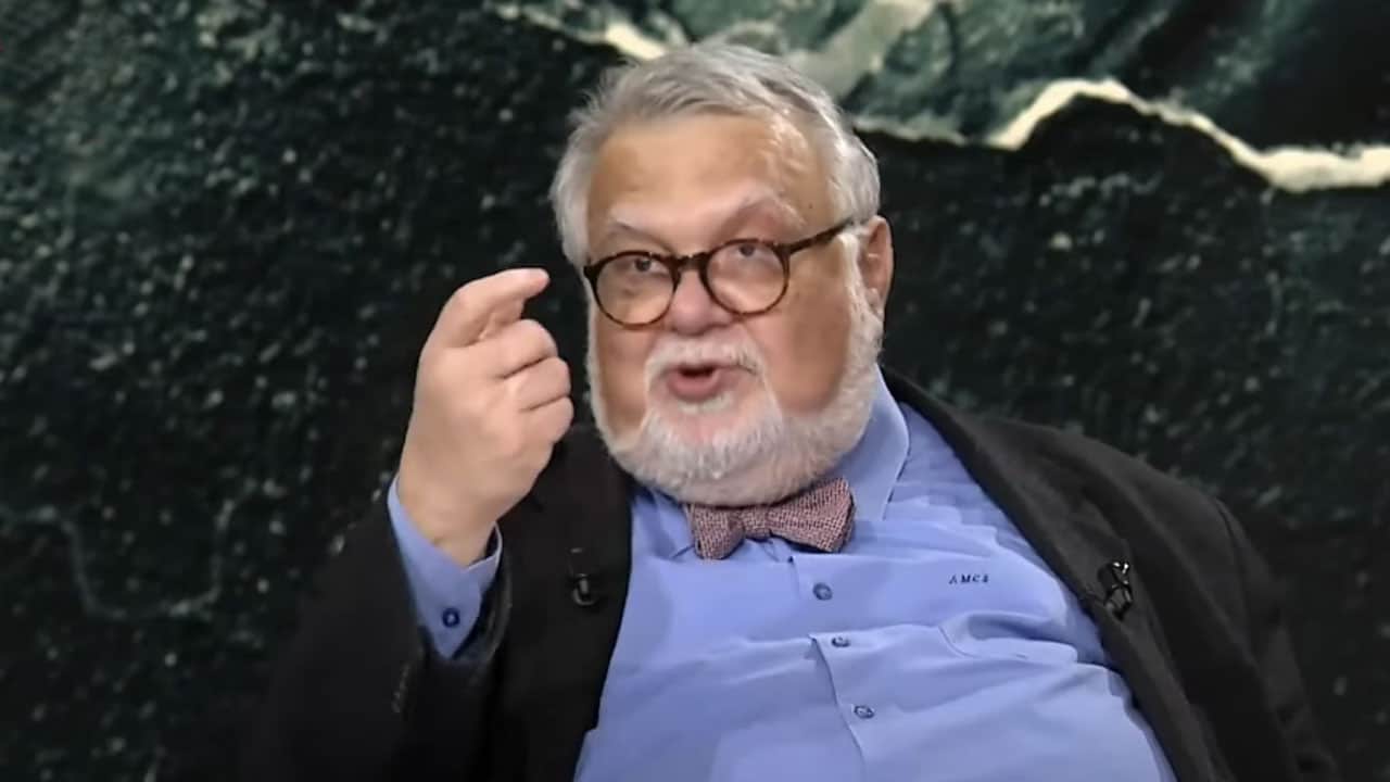 Celal Şengör Kimdir?