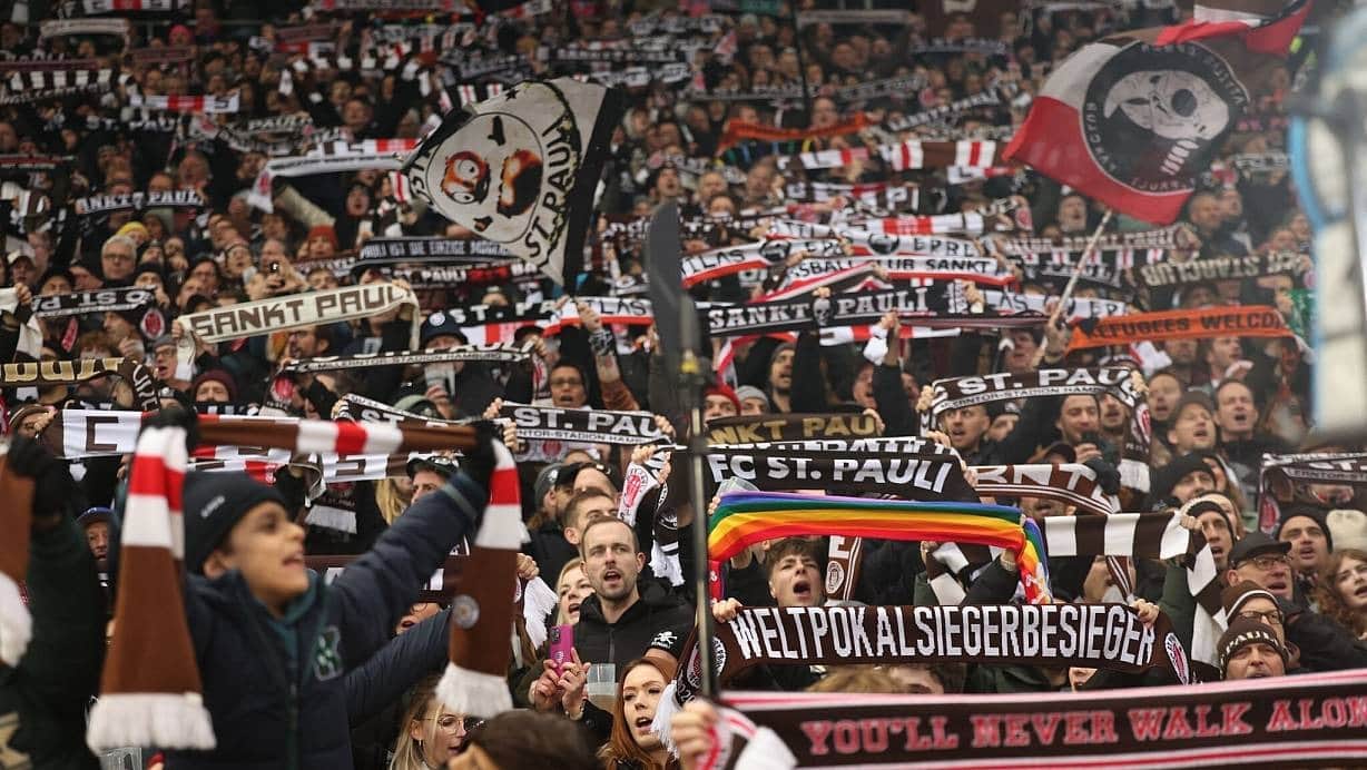 St. Pauli X'i terk etme kararı aldı