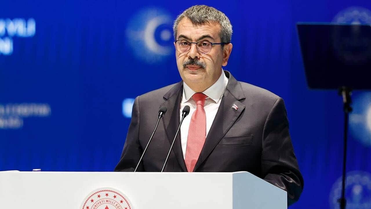 Türkiye Komünist Hareketi'nden Bakan Tekin hakkında suç duyurusu