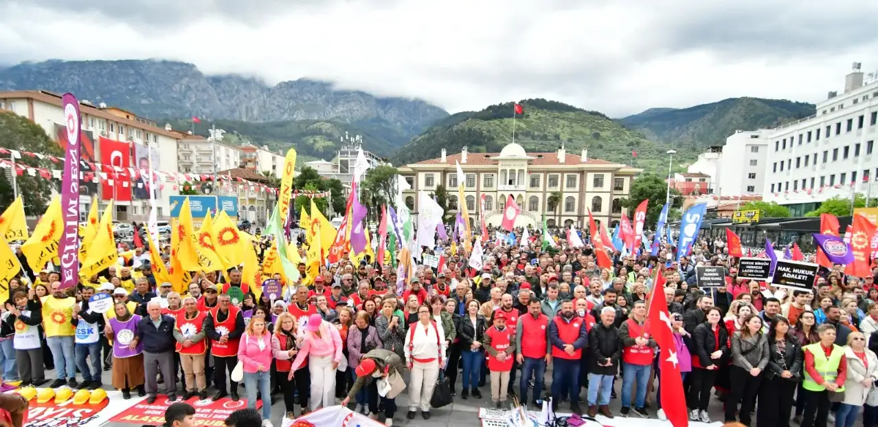 Manisa’da 1 Mayıs karnaval gibiydi