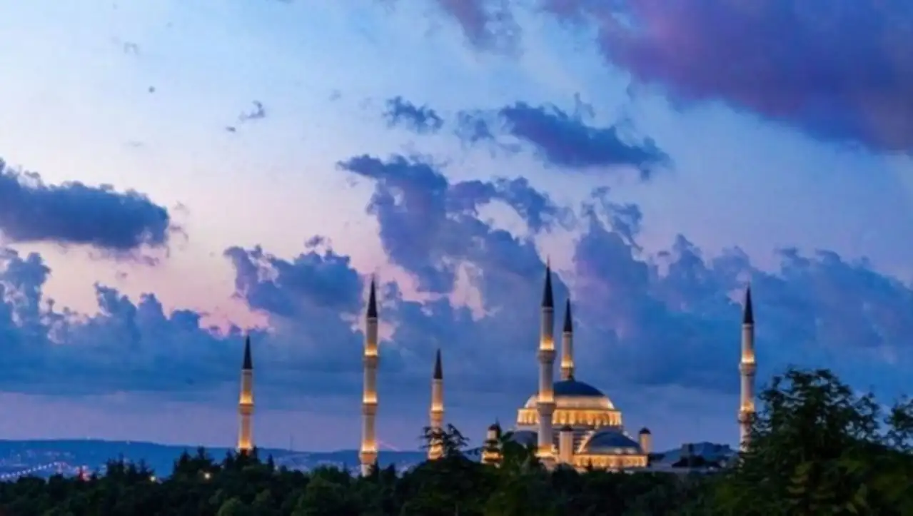 2025 Berat Kandili Ne Zaman? Hangi Gün? Berat Kandili Nedir?