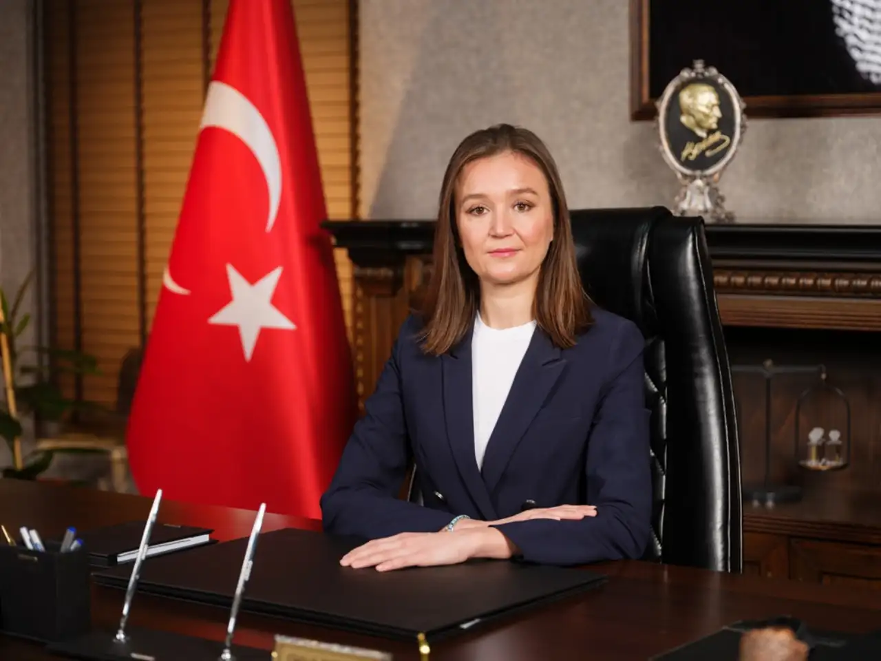 Şehzadeler Belediye Başkanı Gülşah Durbay: Katledilen her kadın isyanımızdır