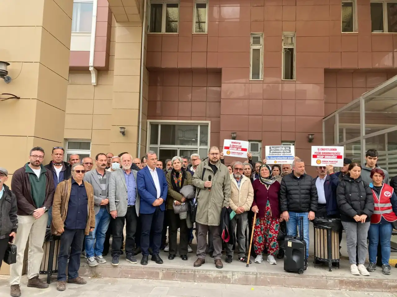 Selma Gürkan: Mitsubishi inşaatındaki iş cinayeti davasında yine adalet yok