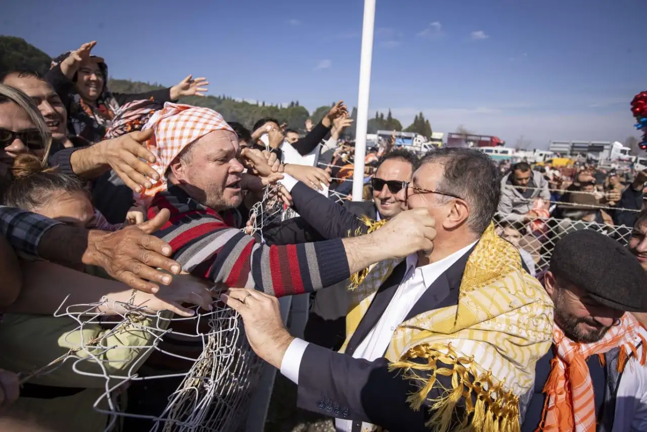 Başkan Tugay: Hepimiz Mustafa Kemal’in askerleriyiz