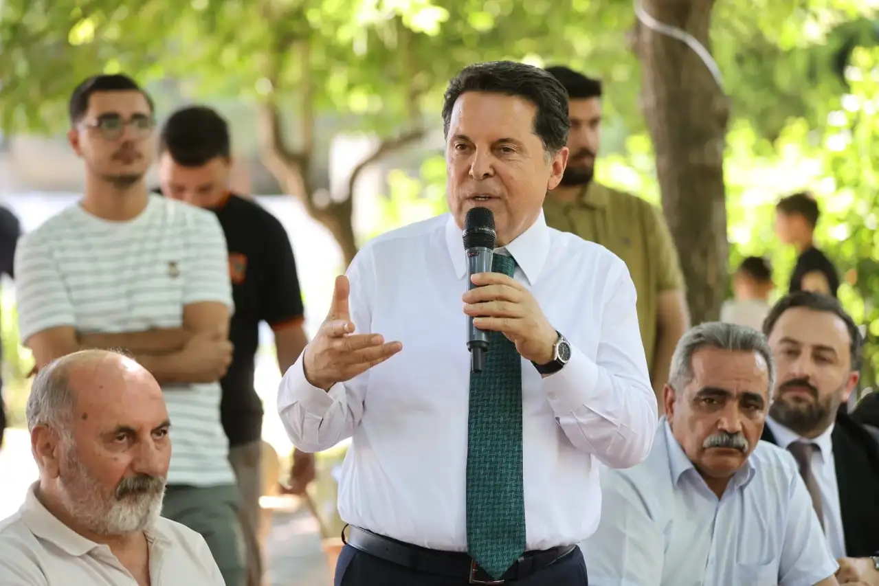 Esenyurt Belediye Başkanı Prof. Dr. Ahmet Özer Manisa'da vatandaşlarla buluştu