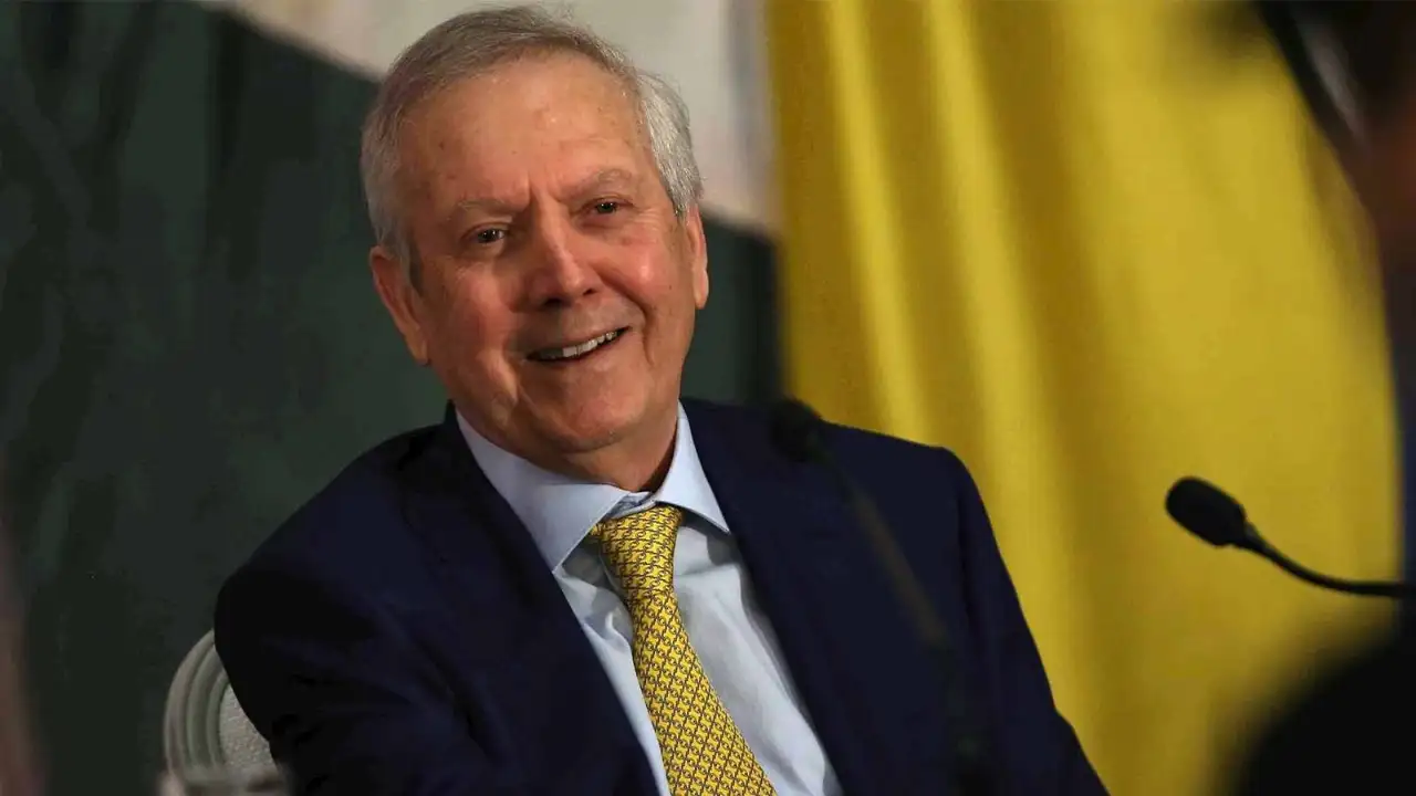 Aziz Yıldırım iki golcü transferi için tarih verdi