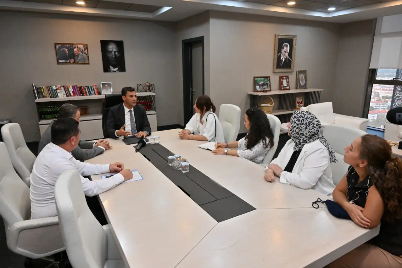 Büyükşehir ve Yunusemre Laleli ve Mesir Mahalleleri ile ilgili birlikte hareket edecek