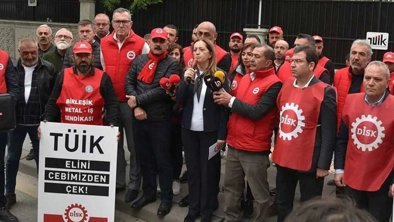 DİSK, TÜİK'i protesto etti