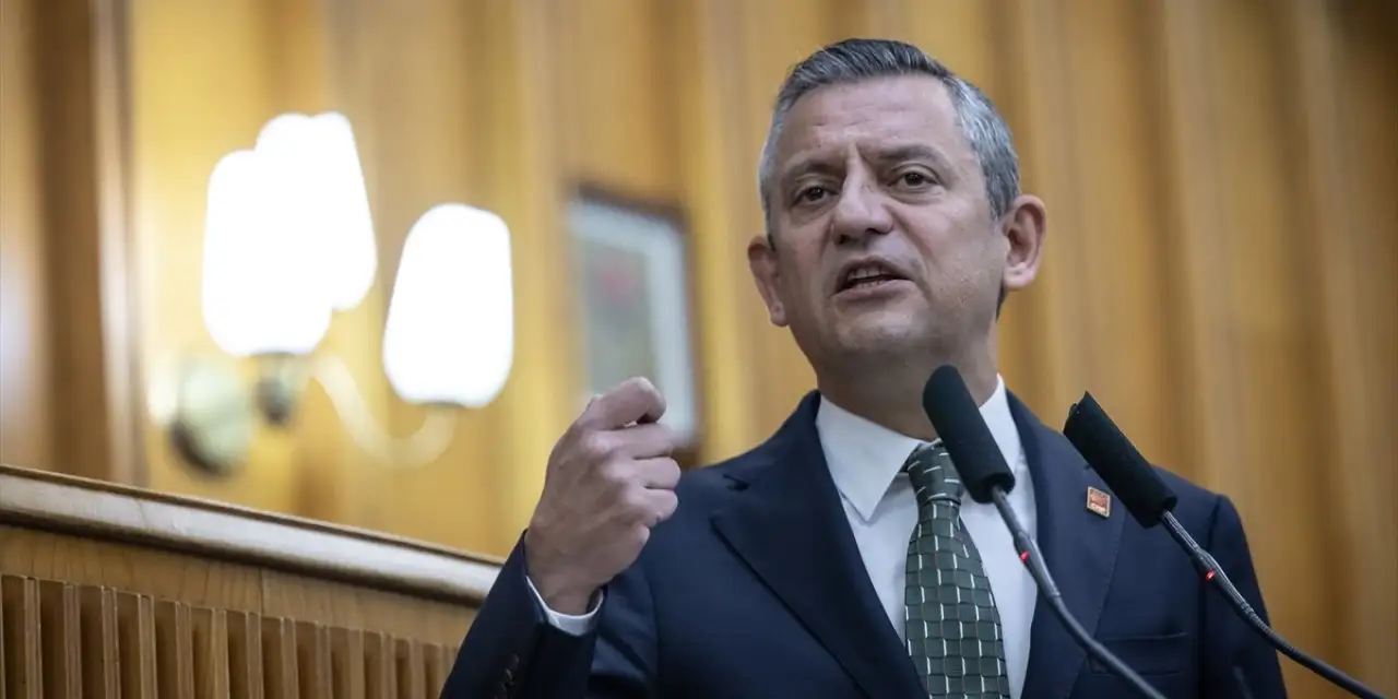 Özgür Özel: Erdoğan'ı uyarıyorum, tehlikeli bir işe girişiyor