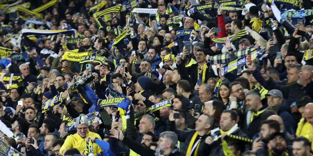 Fenerbahçe, UEFA Avrupa Ligi'nde son 16 turuna adını yazdırdı