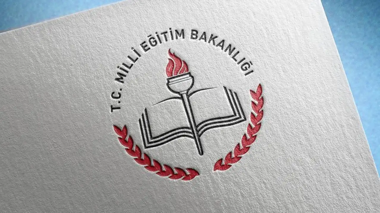 Öğretmenlerin il içi mazerete bağlı yer değişikliği süreci başladı