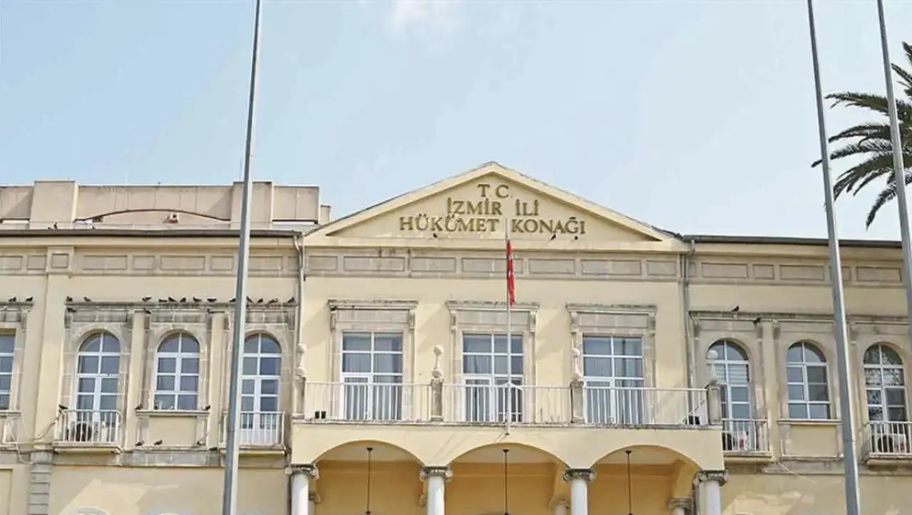 İzmir'de YASAK BAŞLADI, 5 gün toplantı, gösteri, yürüyüş yapmak yasak
