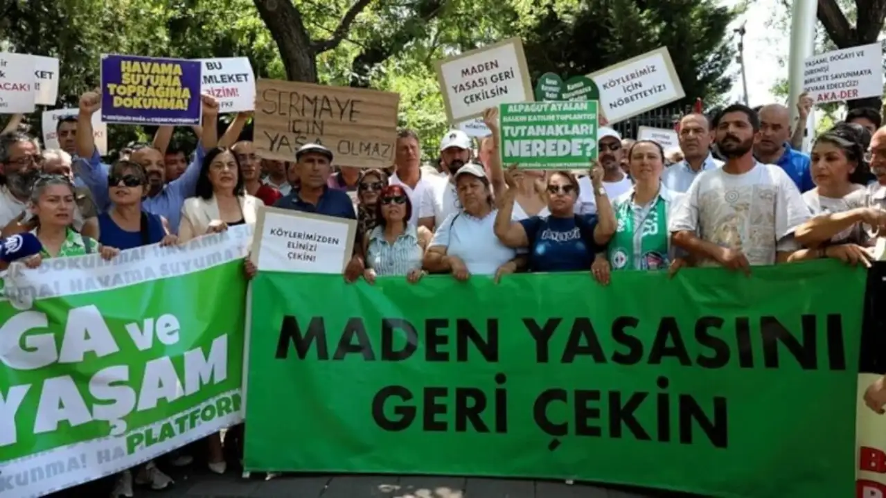 Köylüler Meclise Yürüdü: “Maden Yasası Teklifi Geri Çekilene Kadar Ankara’dayız!”